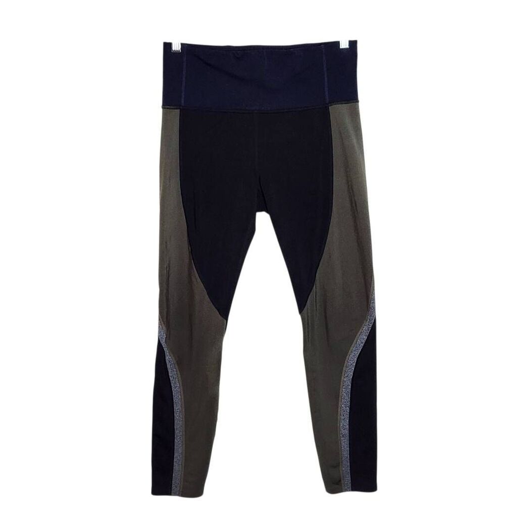 Athleta Colorblock Capri Leggings Size Medium Green and Navy Leggings